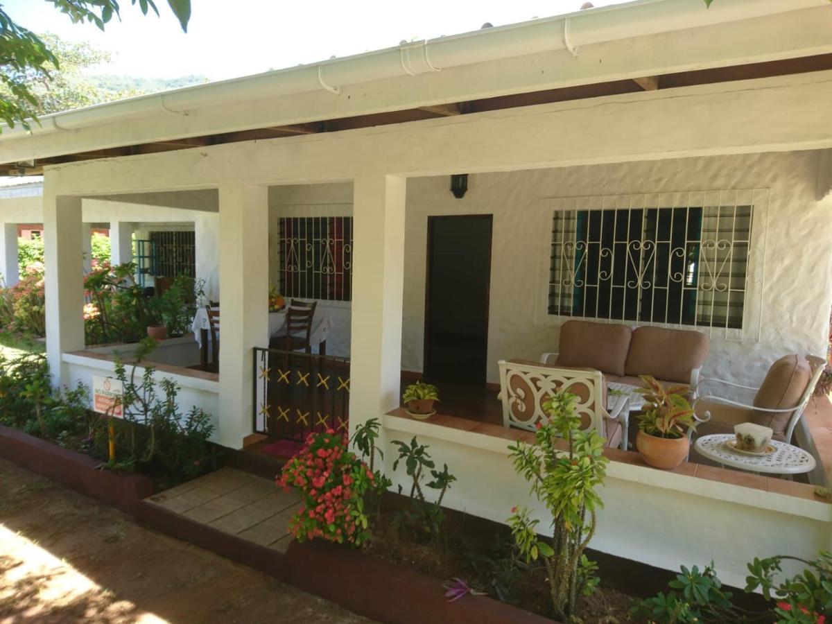 Hcs Bungalows Turtle Bay Rustic Bungalow О-Кап Экстерьер фото